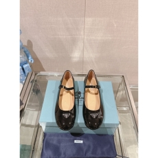 Prada flat shoes